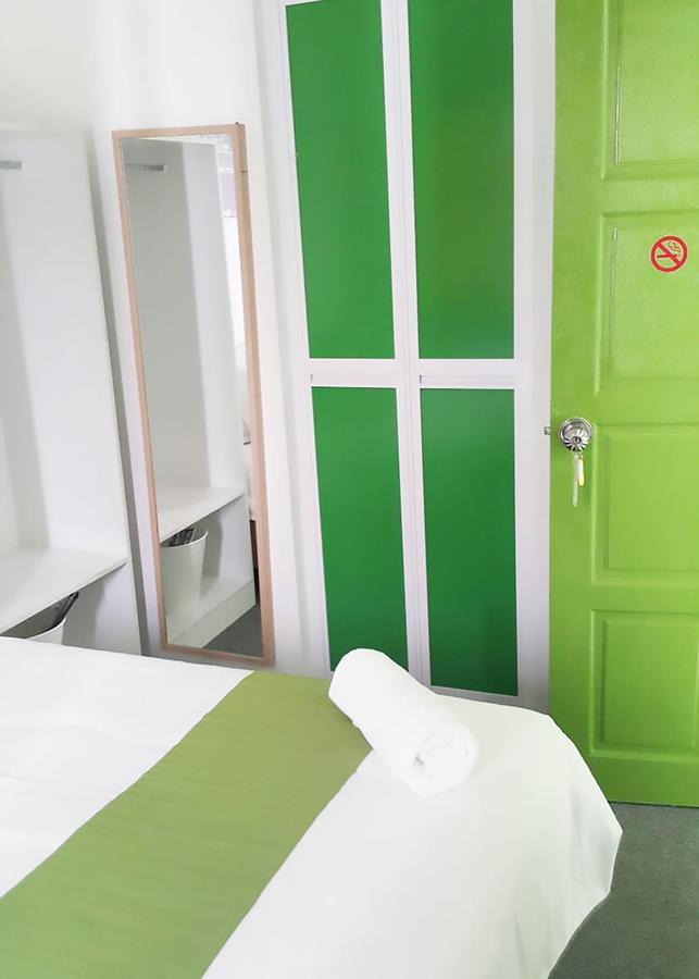 Olive Hotel Τζόχορ Μπάχρου Εξωτερικό φωτογραφία